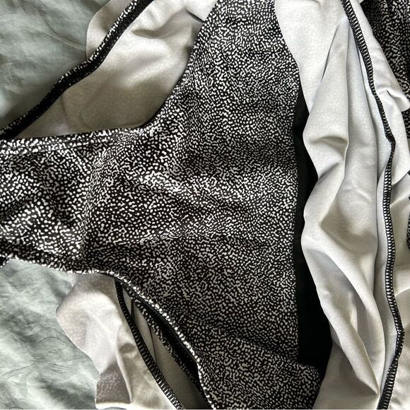 New Grace Sunny Women’s One Piece Swimsuit Dress with Ruffle Hem - Picture 10 of 12